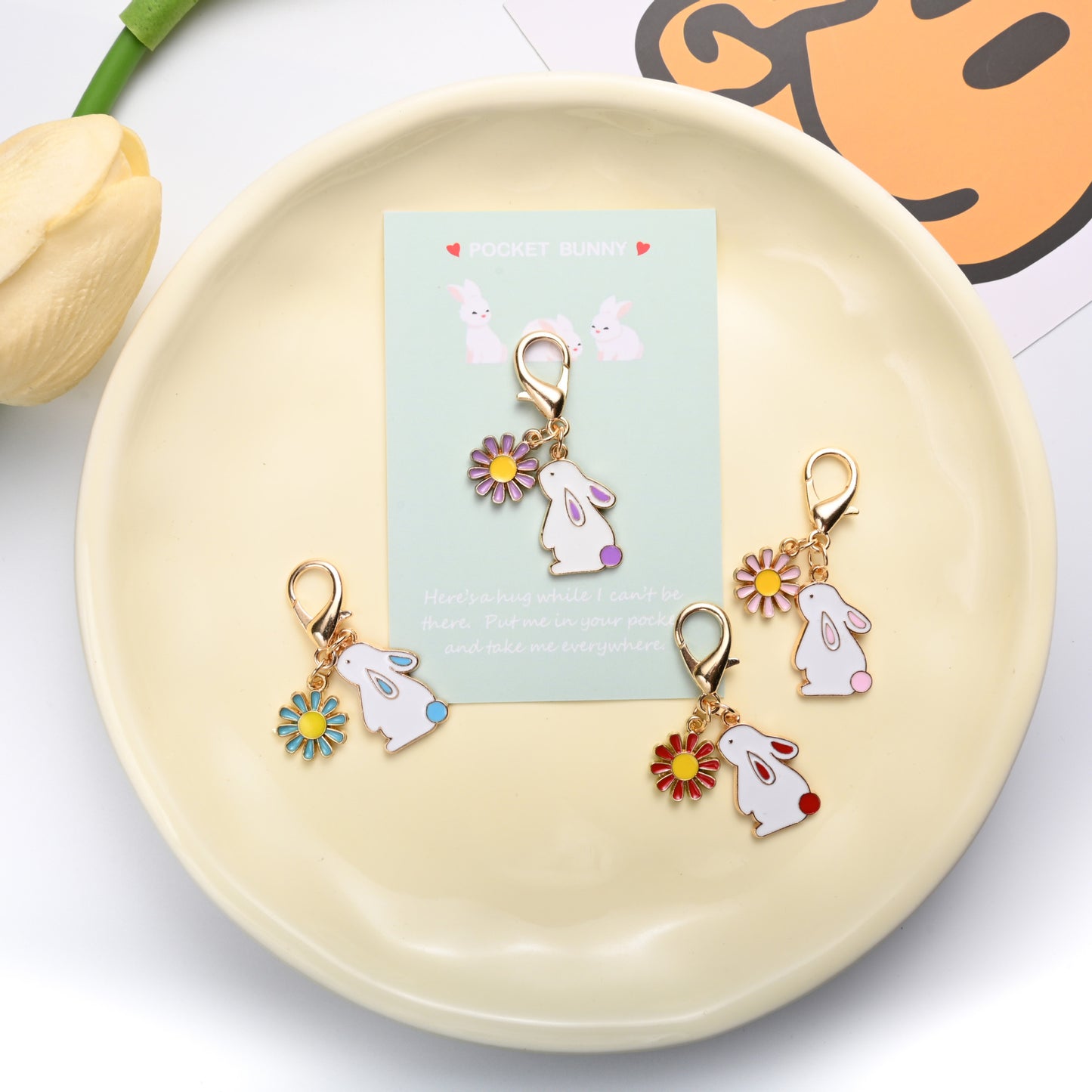 Pocket Bunny Keychain – Cute Rabbit Daisy Bag Charm with “Pocket Hug” Card | Alloy