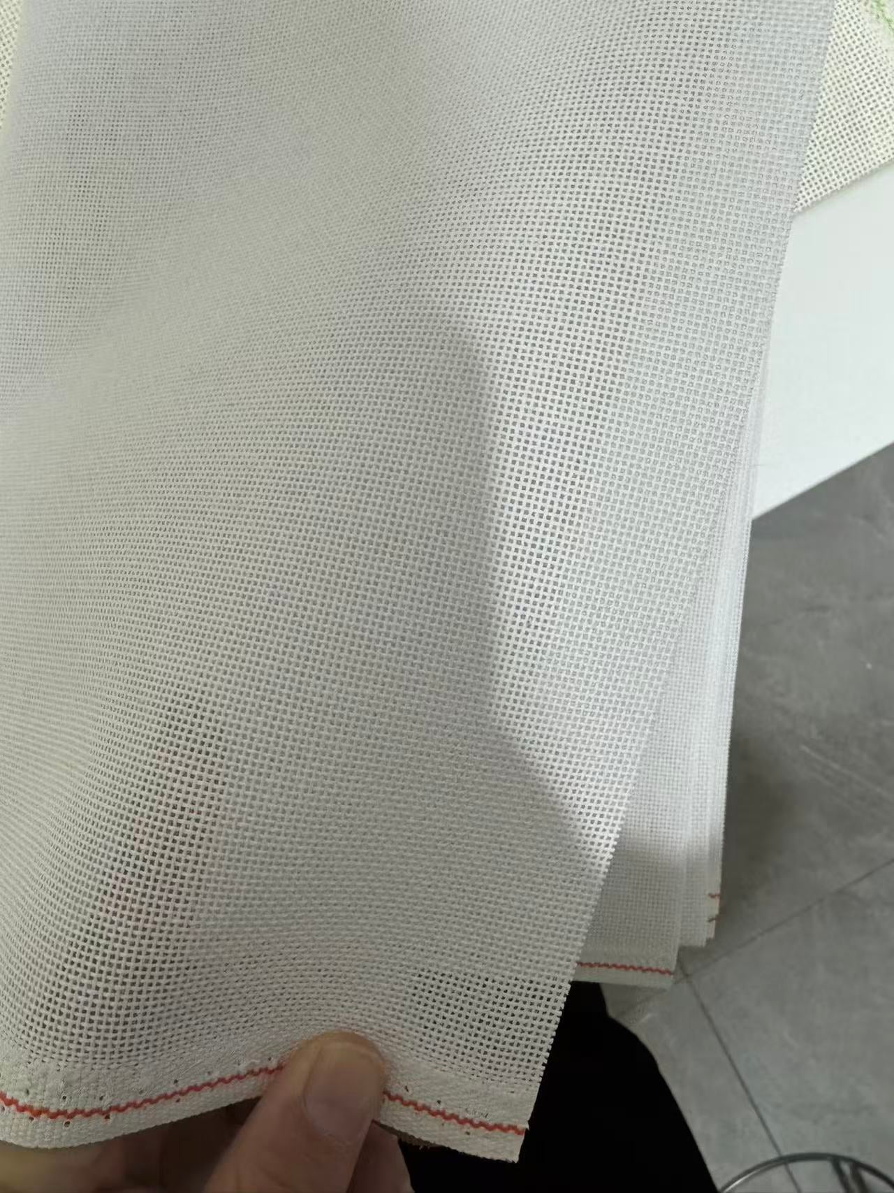 18CT Needlepoint Canvas – 100% Cotton, 59" Wide