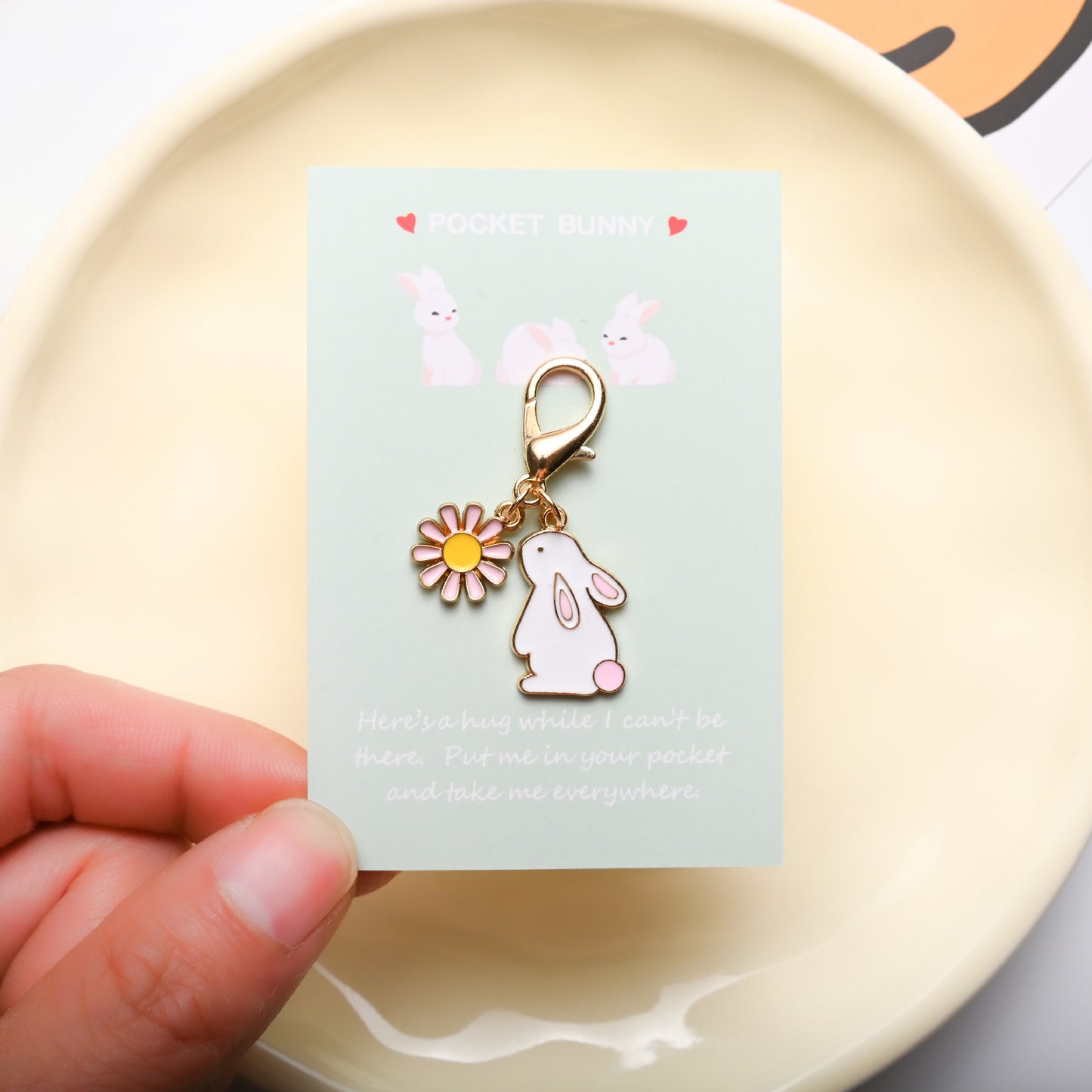 Pocket Bunny Keychain – Cute Rabbit Daisy Bag Charm with “Pocket Hug” Card | Alloy